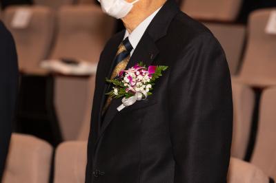 안중근 의사 의거 제111주년 기념식 브로치를 착용한 안응모 명예 이사장