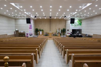 안산 샘골교회 예배실