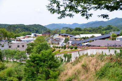 외고산 옹기마을 가마와 마을안내센터