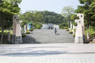 5·18기념공원 정문 입구와 광장