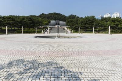 5·18기념공원 대공광장
