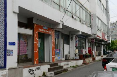 이슬람교 서울중앙성원 외부 이슬람 상점들