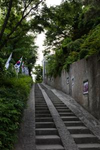3.1운동길 중앙부 오르막길 전경