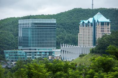 강원랜드 컨벤션호텔과 강원랜드 호텔