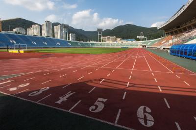 구덕운동장 주경기장 전경
