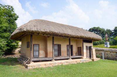 손병희 생가 본채 좌측면