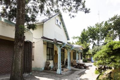 나주 구 남평역 본관 입구