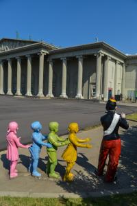 중문관광단지 '박물관은 살아있다 제주' 앞 조형물